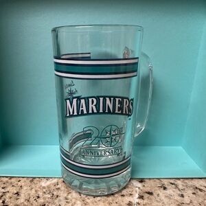MLB Seattle Mariners 20th Anniversary mug.